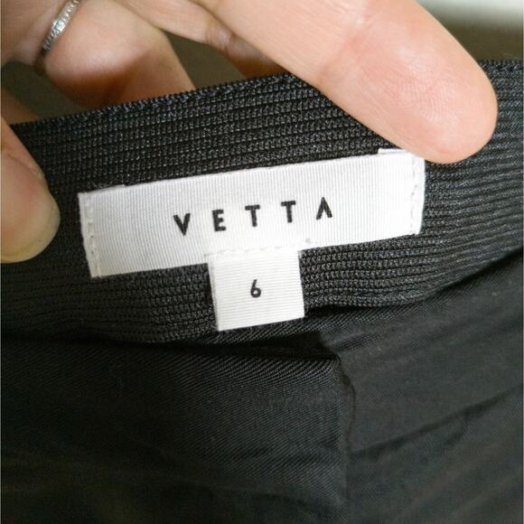VETTA The Every Day Pant Black Tencel Edgy Capsule Pockets Pleated Women's 6 - Picture 3 of 5